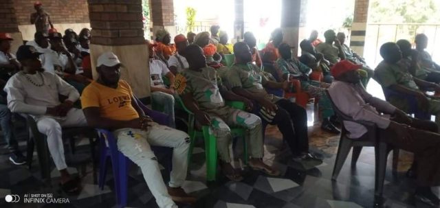 img-20220428-wa00005693246528719486636